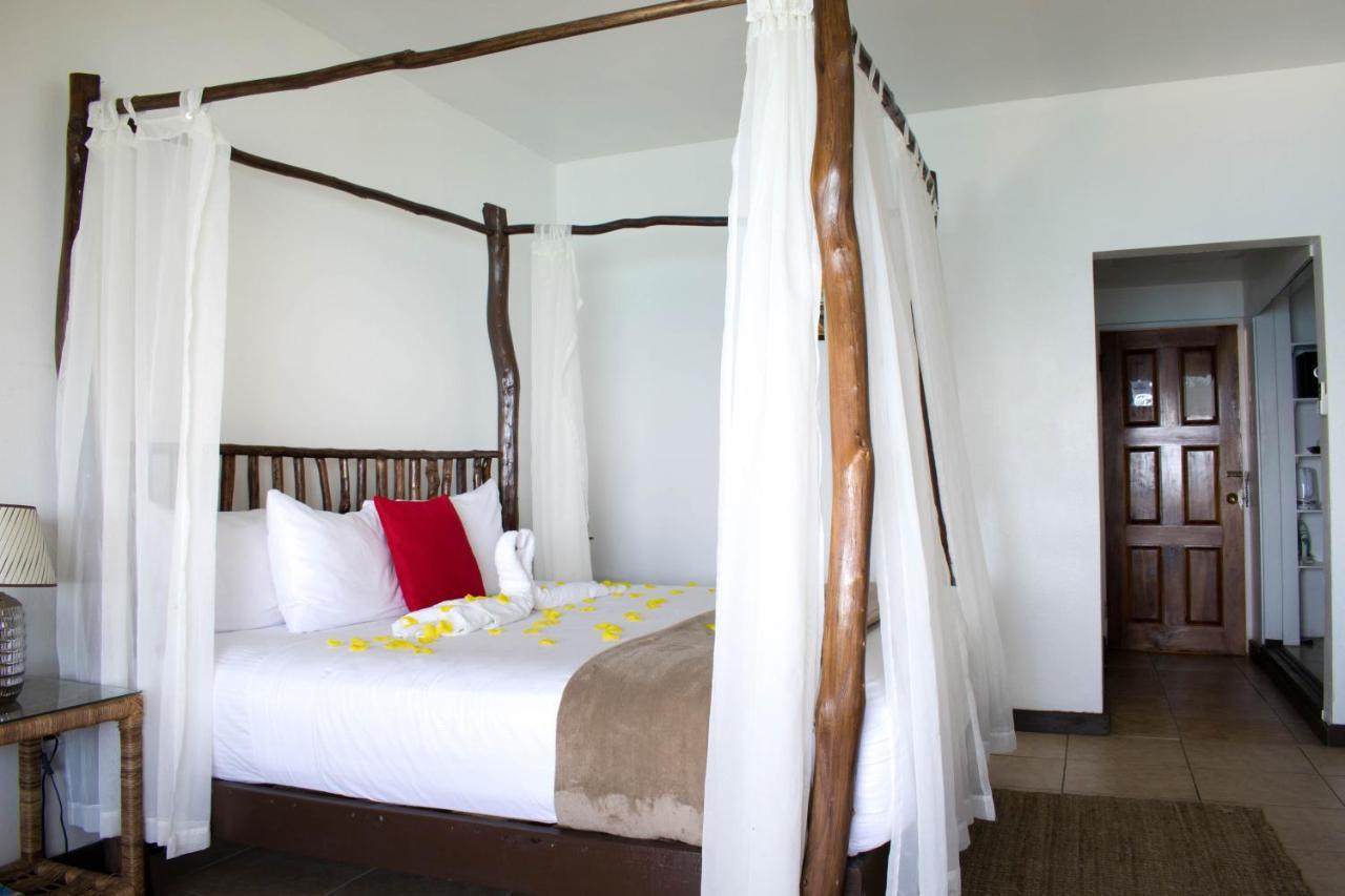 Kaz Kreol Beach Hotel أوشو ريوس المظهر الخارجي الصورة