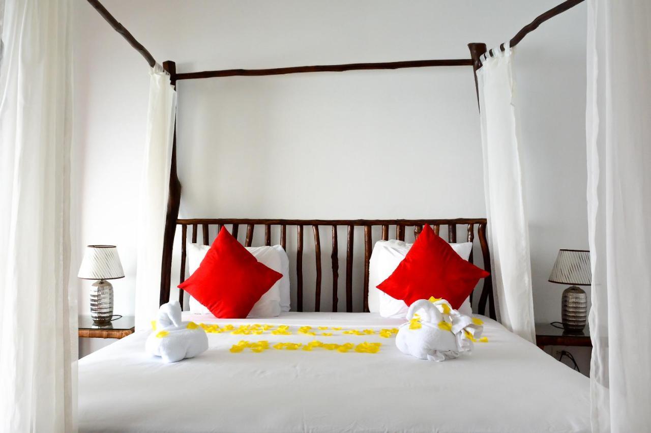 Kaz Kreol Beach Hotel أوشو ريوس المظهر الخارجي الصورة